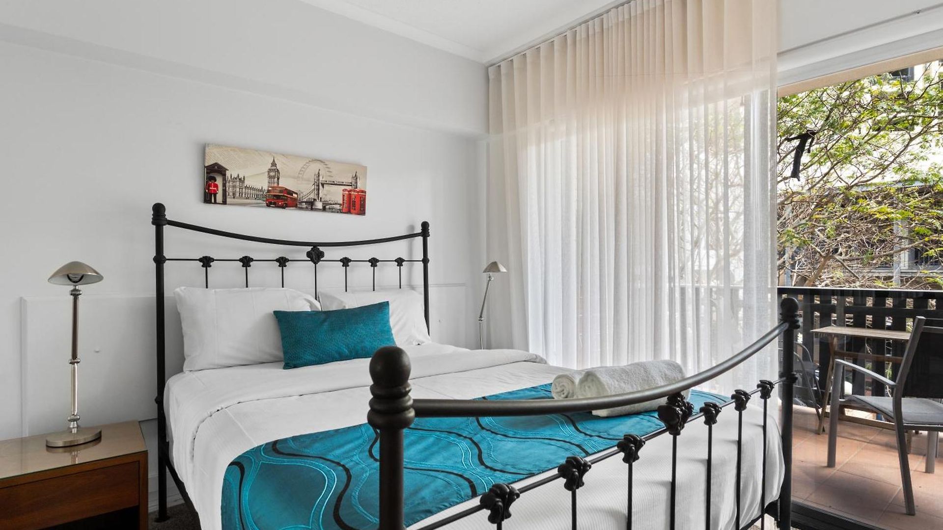 Brunswick Aparthotel