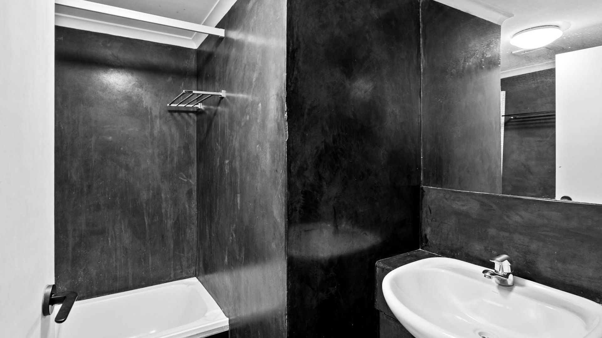 Brunswick Aparthotel 4*