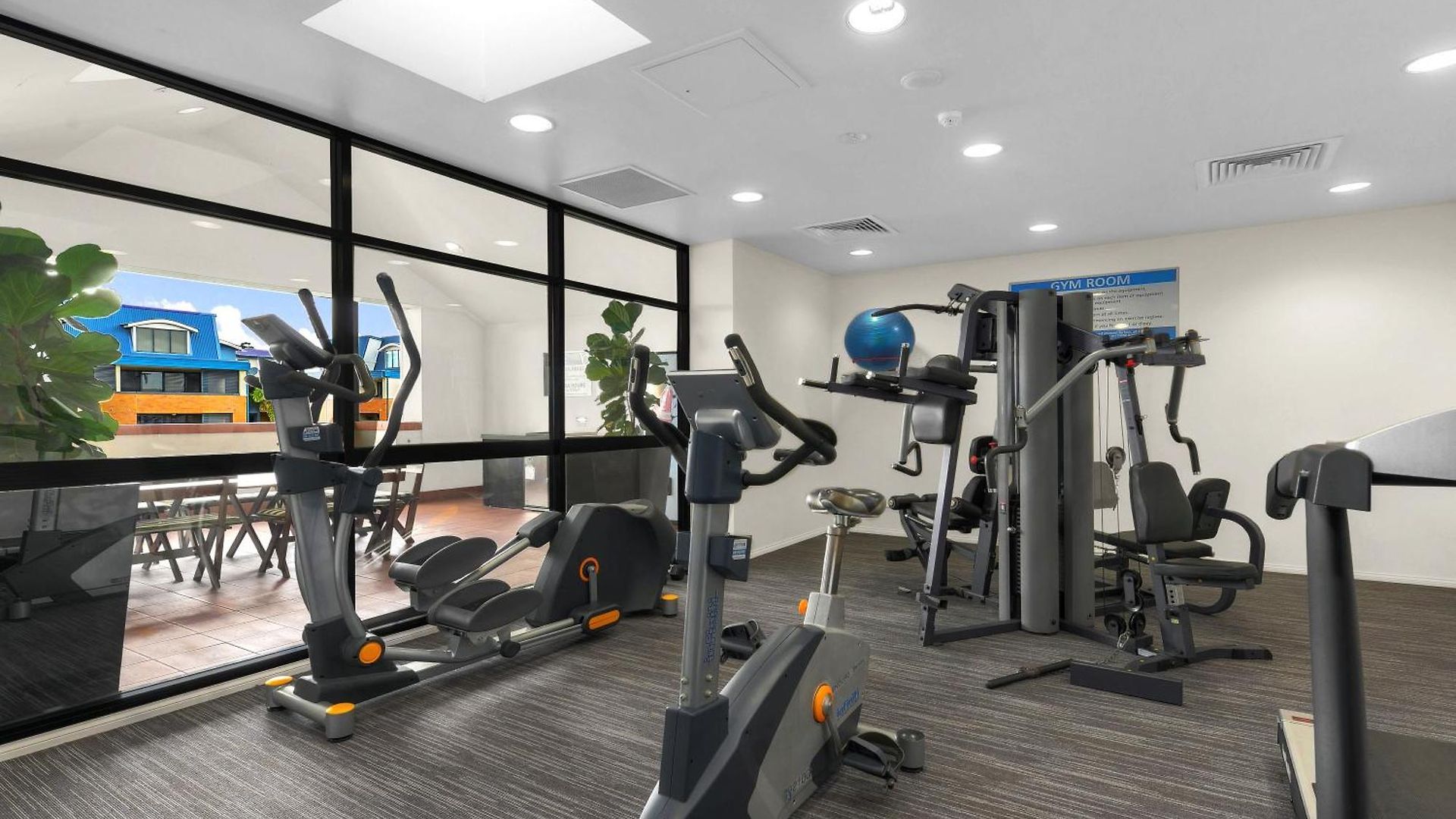 Aparthotel Brunswick 4*