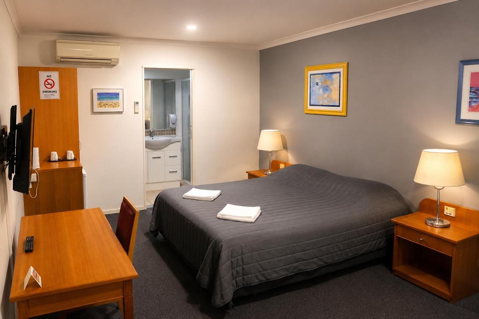 Motel Queensport Hotel