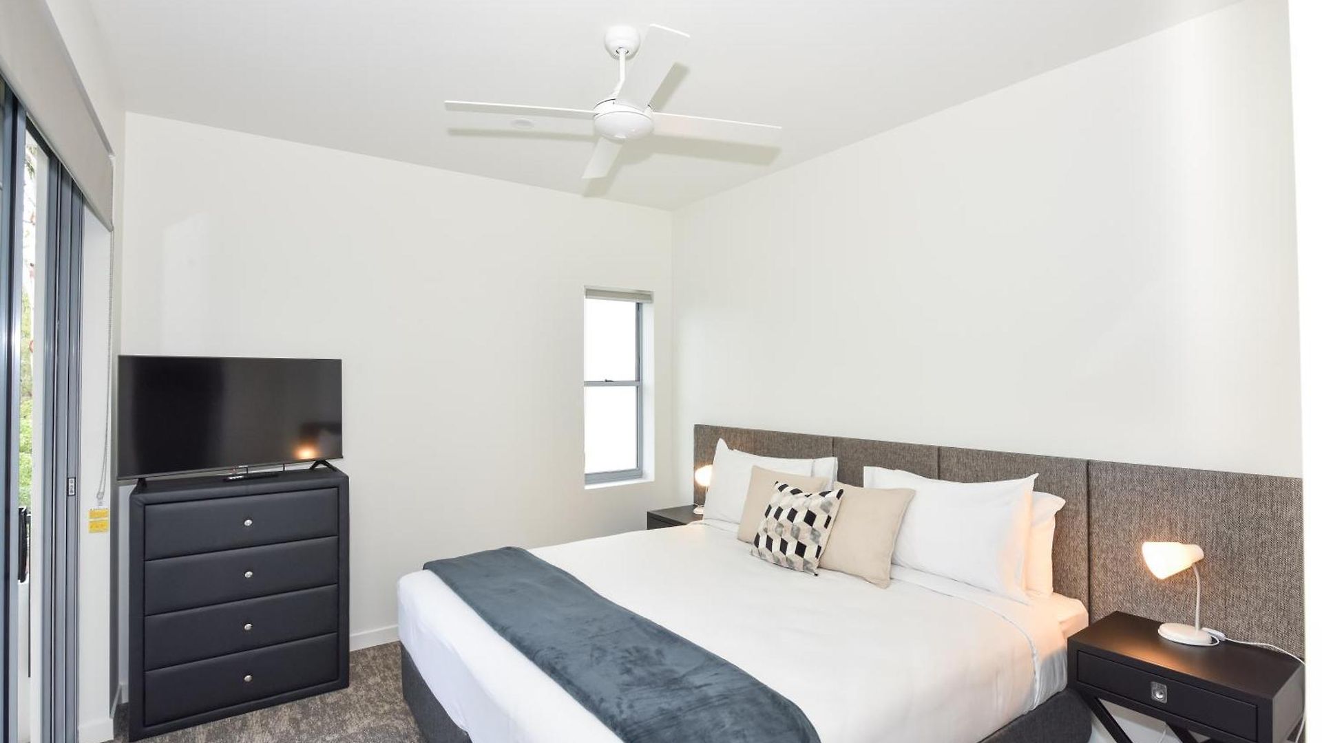 International Virginia Hotel 4*