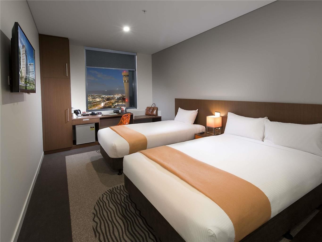Hotel Ibis Airport