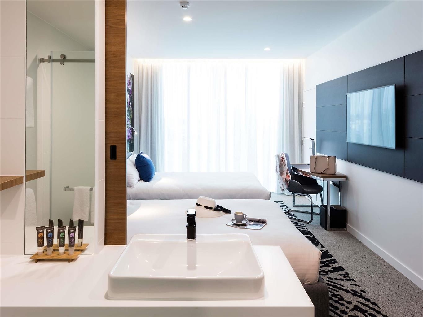Hotel Novotel South Bank 5*