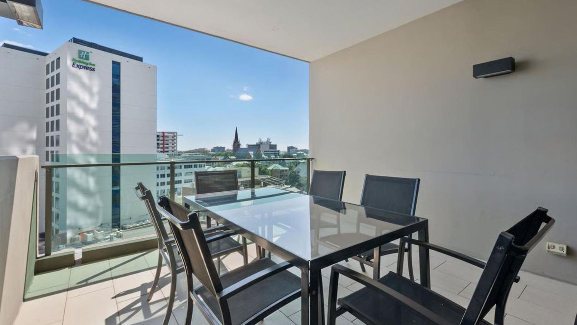 Aparthotel Quattro On Astor Brisbane