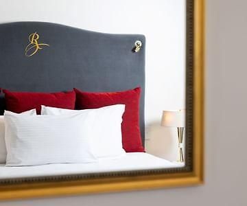 Royal On The Park Hotel