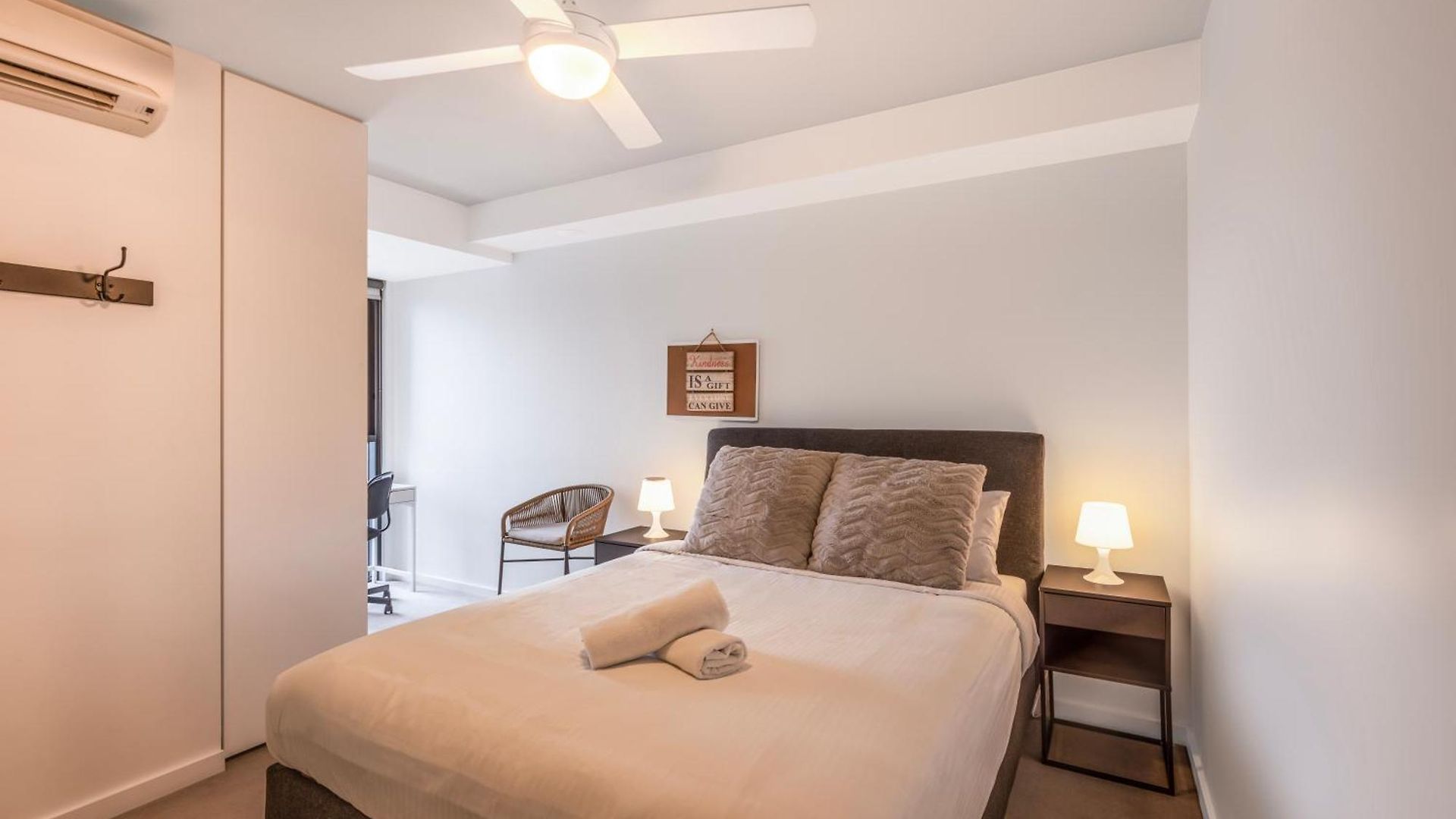 Modern Homely 2br W Parking Bowen Hills Apartment Brisbane