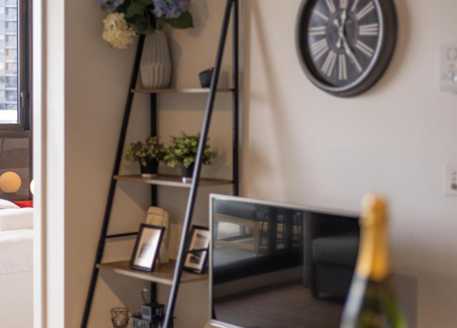Modern Homely 2br W Parking Bowen Hills Apartment Brisbane