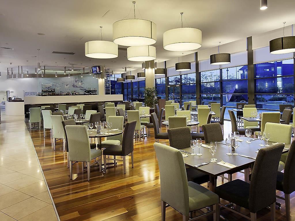 Hotel Novotel Airport