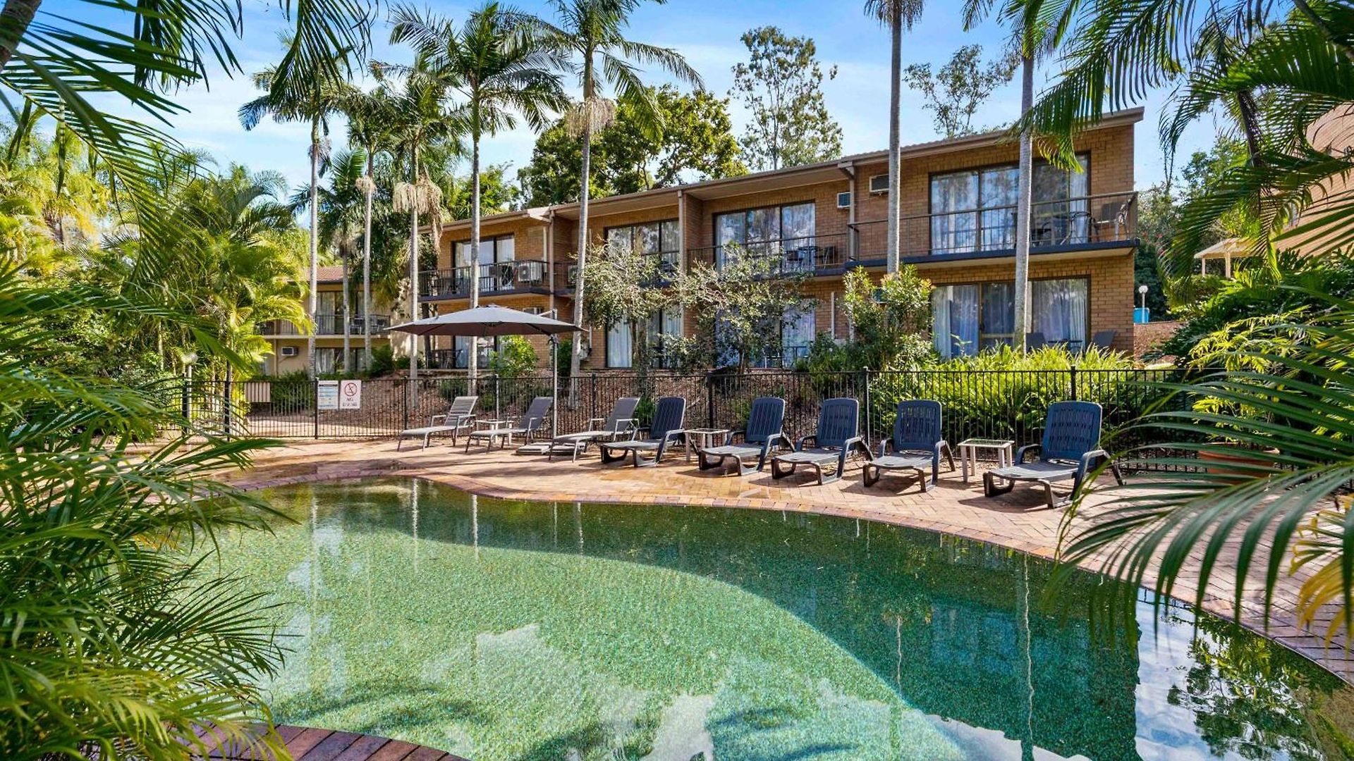 Charming Easy Access 2 Cbd By Custom Hosting Hotel Brisbane