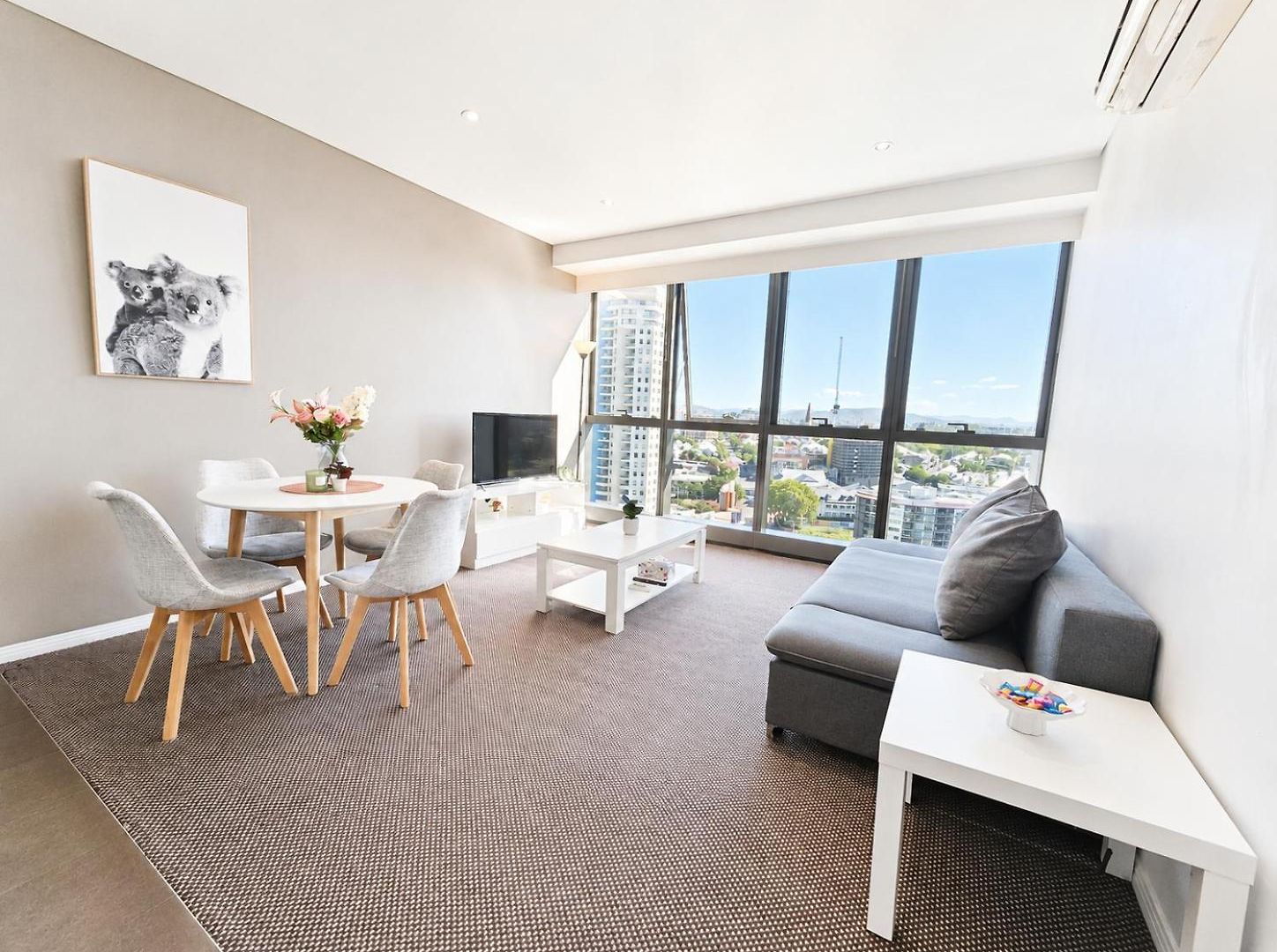 Apartment Cloud 17 Retreat - Meriton Soleil Private 1b