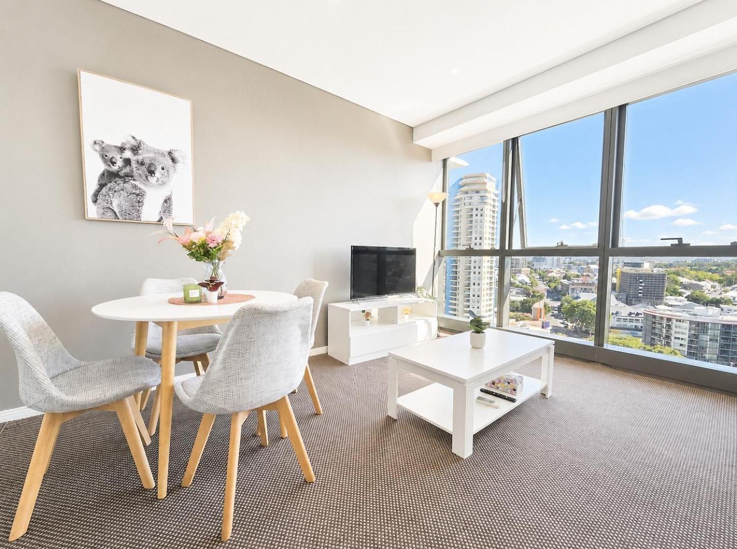 Apartment Cloud 17 Retreat - Meriton Soleil Private 1b