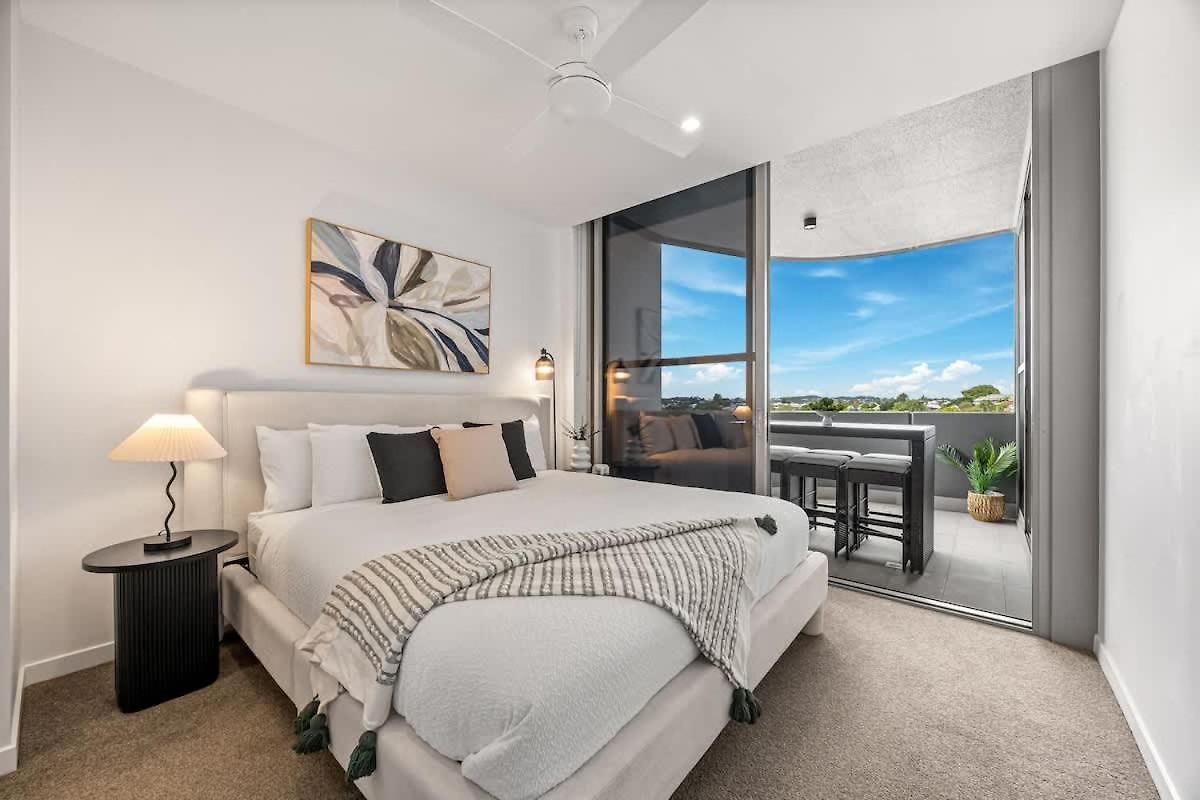 Apartment 3br Family - King Beds, Parking & Views