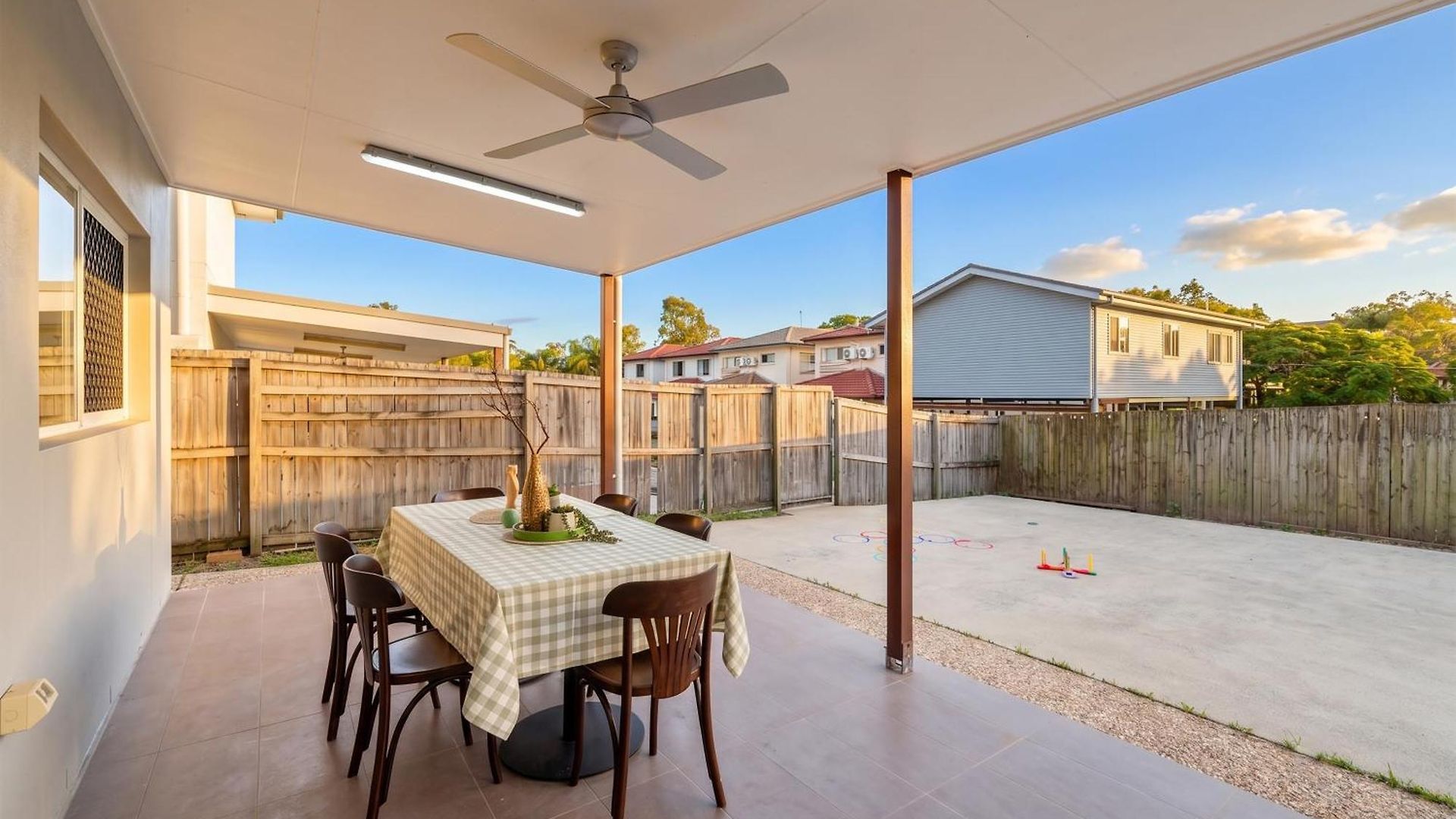 Holiday home 5br Family - Ev Car Point At Home, 2 Master - Near Sunnybank, Qeii, Qsac And Griffith Uni Brisbane