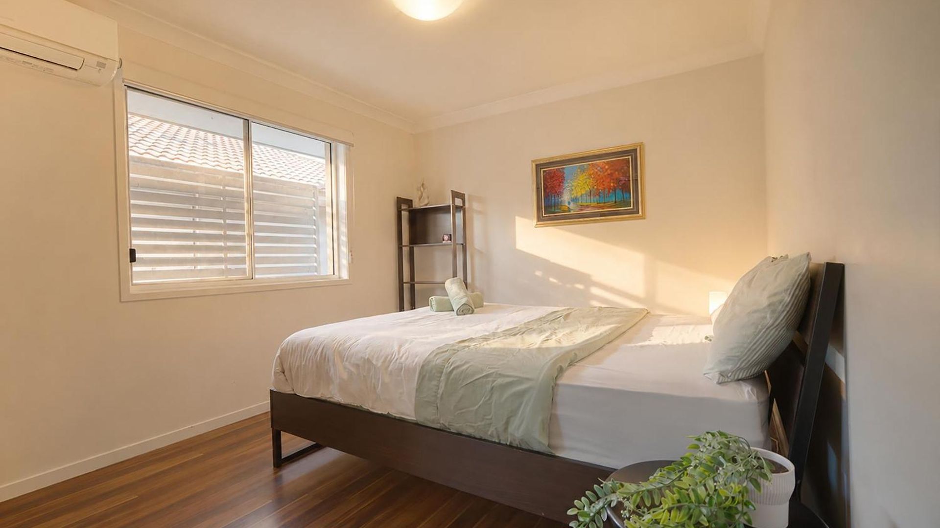 Holiday home 5br Family - Ev Car Point At Home, 2 Master - Near Sunnybank, Qeii, Qsac And Griffith Uni Brisbane