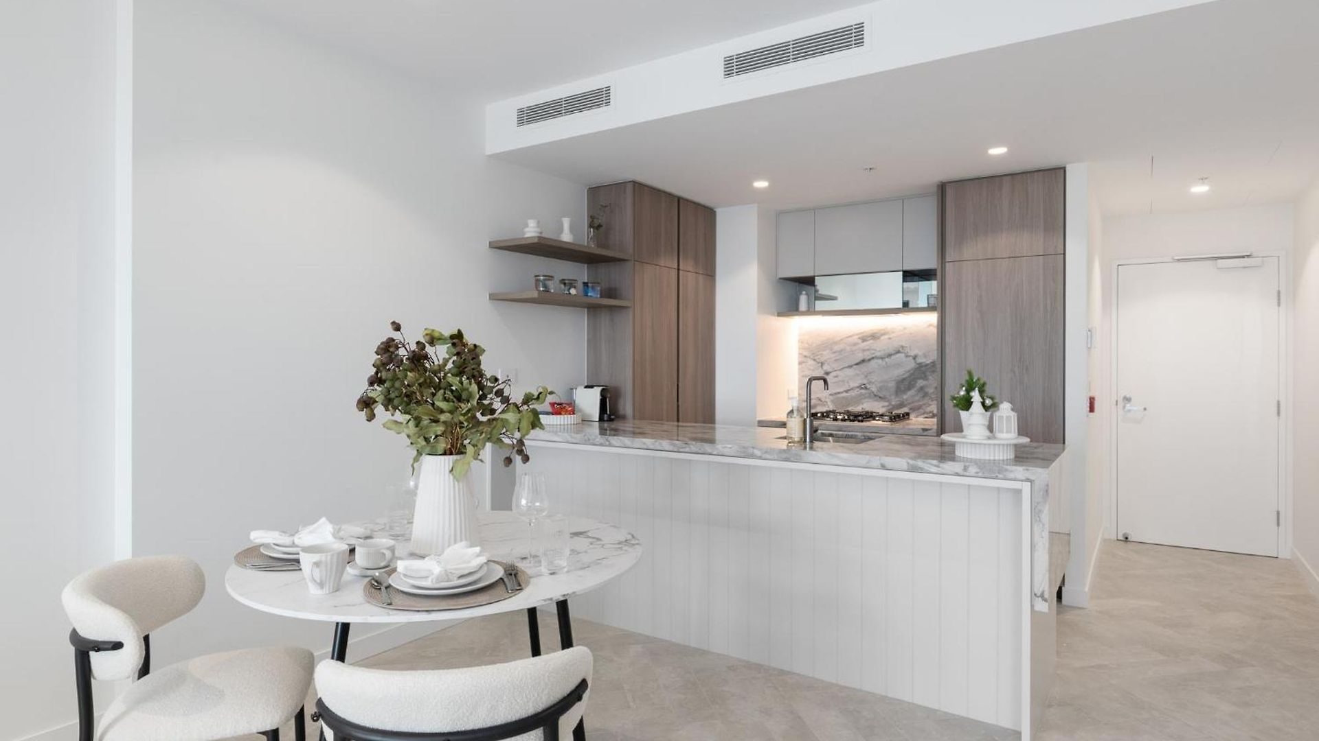 Qw Riverside Luxe By Independent Host Apartment *