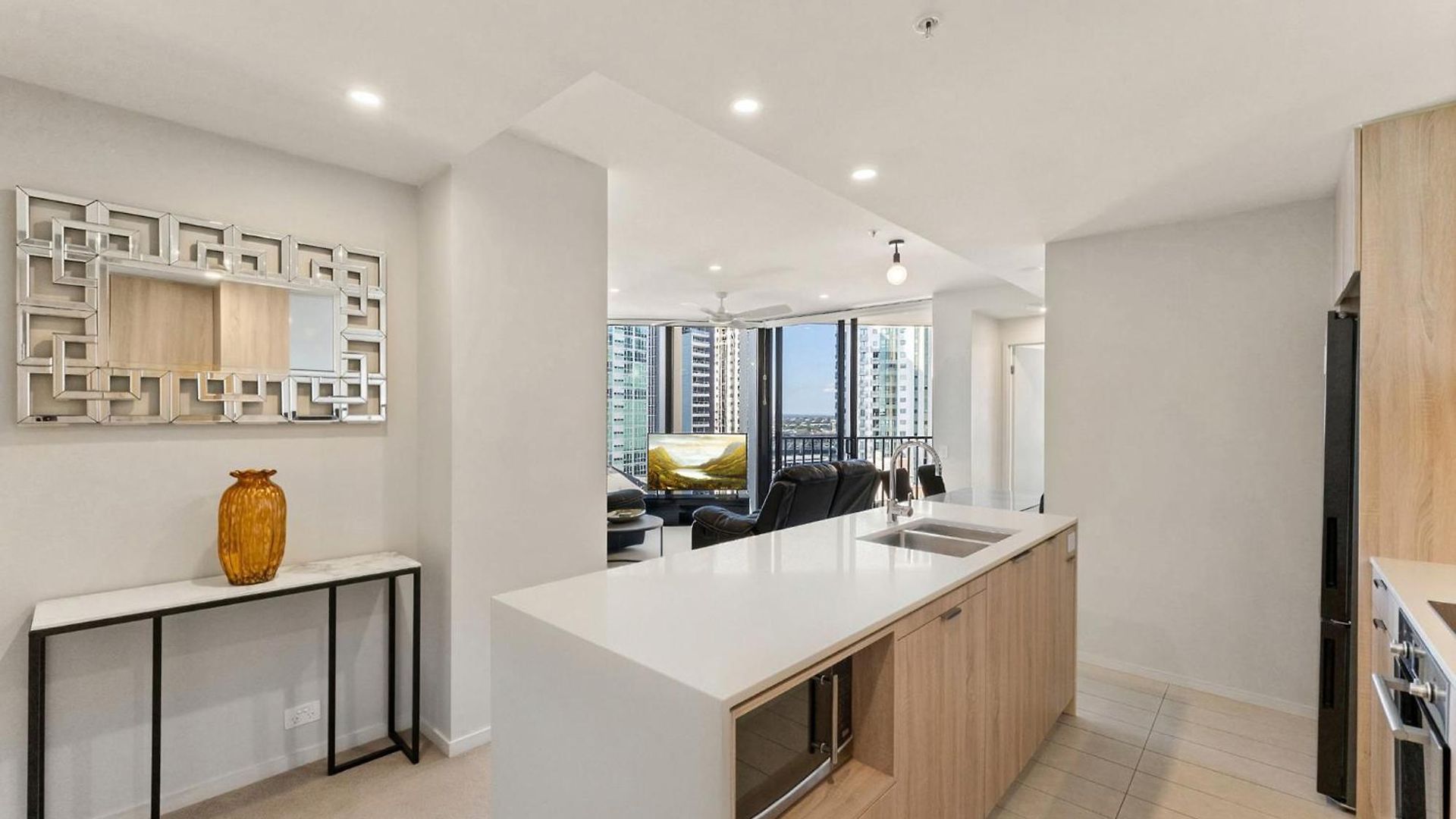 Apartment Location And Splendid Views Brisbane