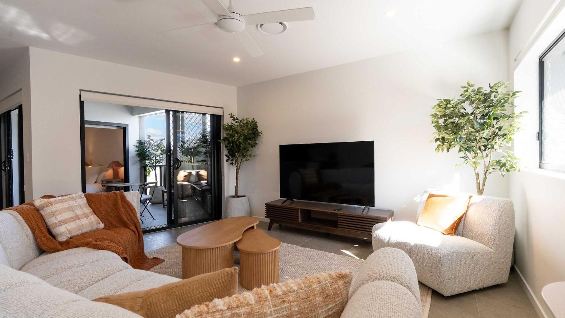 Premium 3br Floor With Parking, Ev Friendly & Views Apartment