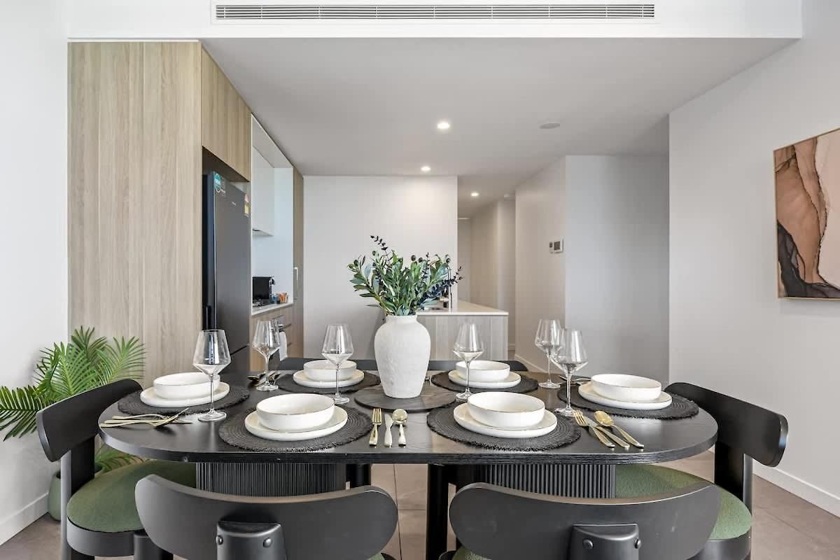 Apartment 3br Family - King Beds, Parking & Views