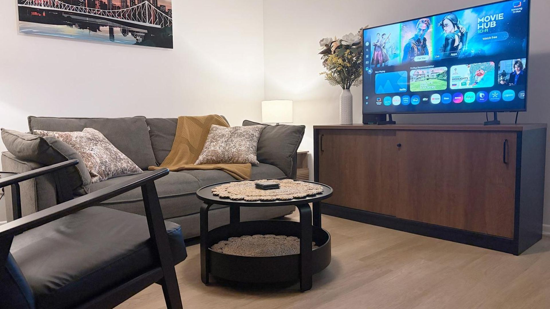 Apartment Centre Comfort And Convenience Brisbane