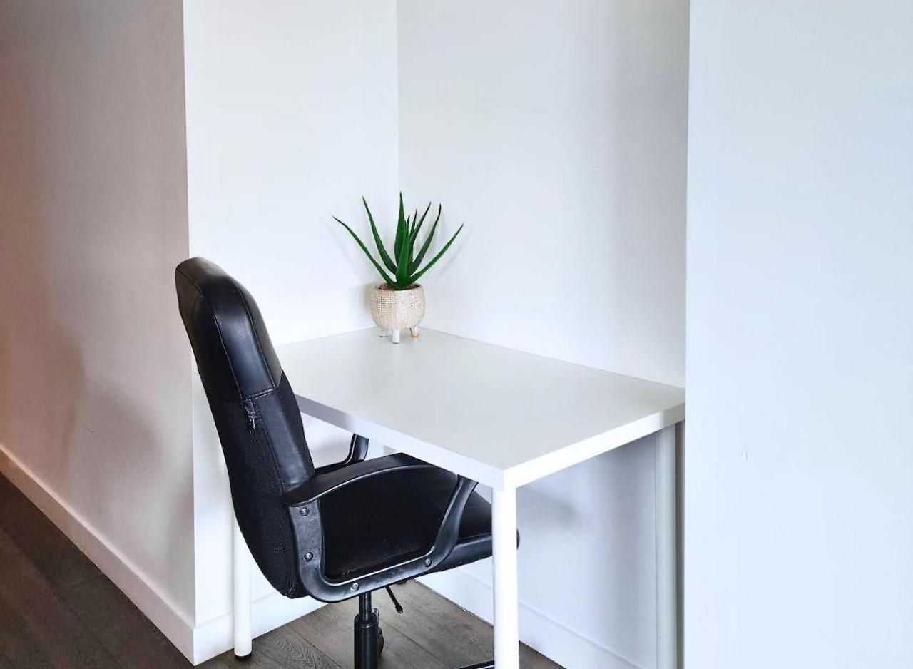 Apartment Comfy 1 Bedroom With Wifi And Parking Brisbane