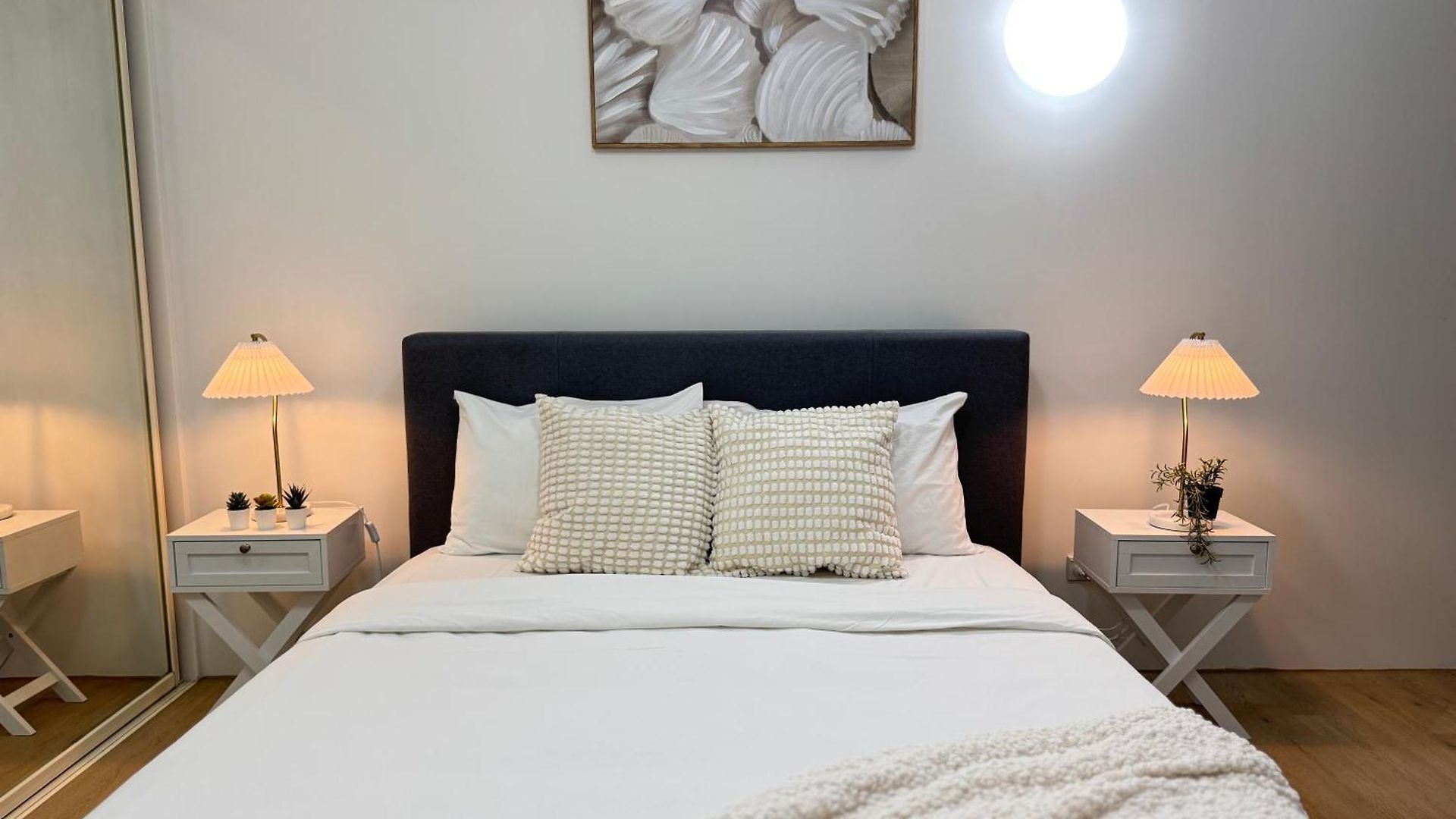 Apartment Prime Toowong 3br - Walk To Shops And Transport *