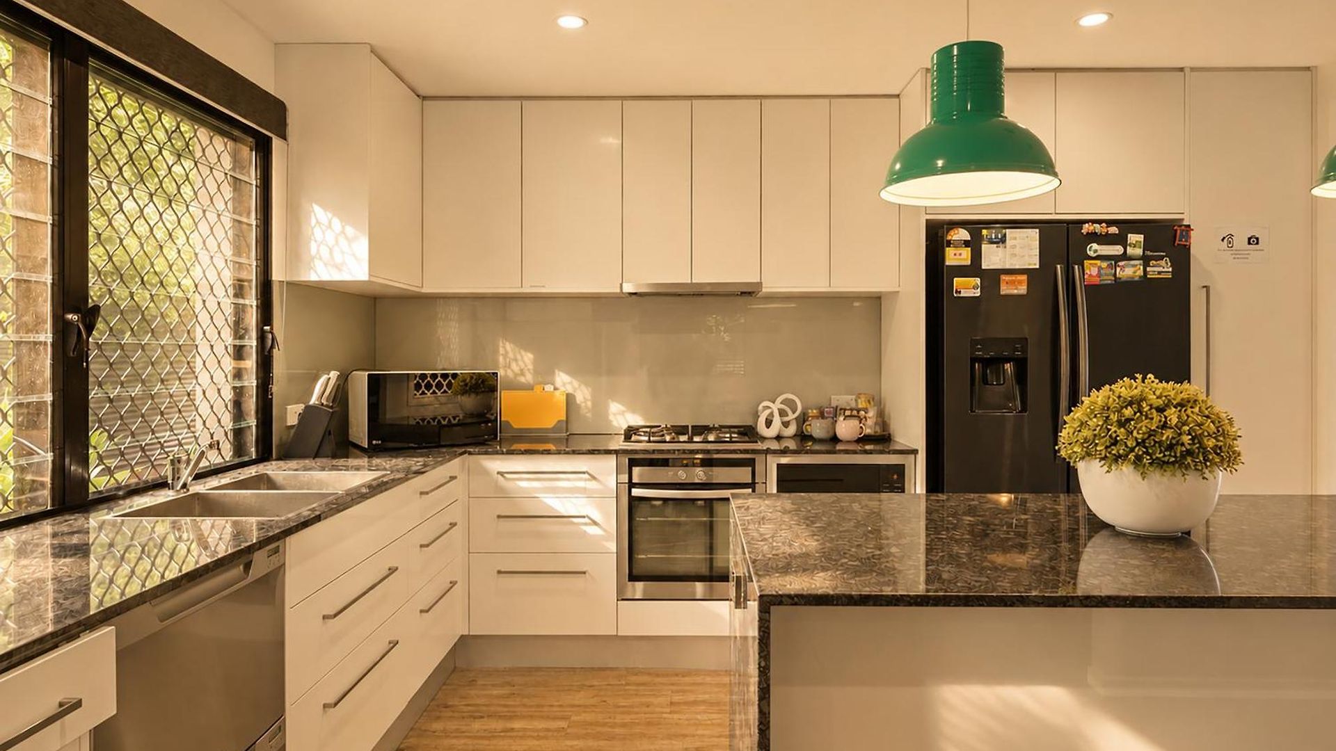 Spacious 4br Near Sunnybank With Modern Amenities Brisbane