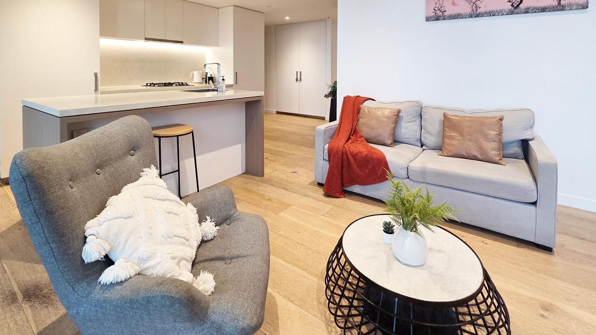 Apartment 2br Fortitude Valley Pool Gym And Parking Brisbane