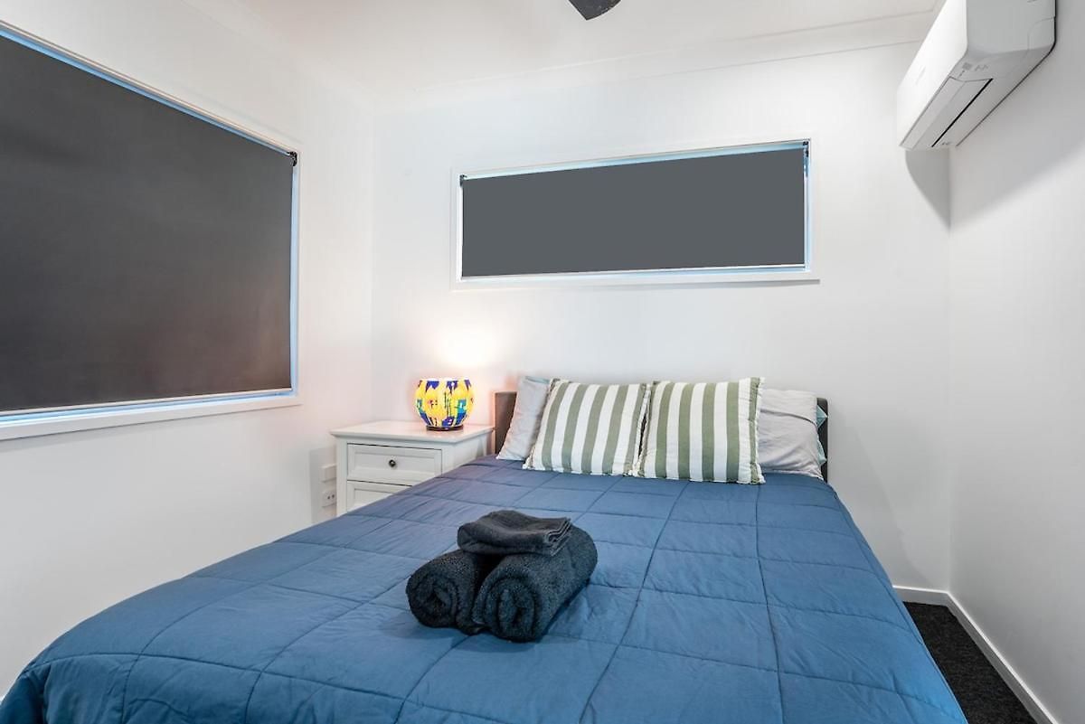 Apartment Brand New Stylish Tranquil & Self Check In Brisbane