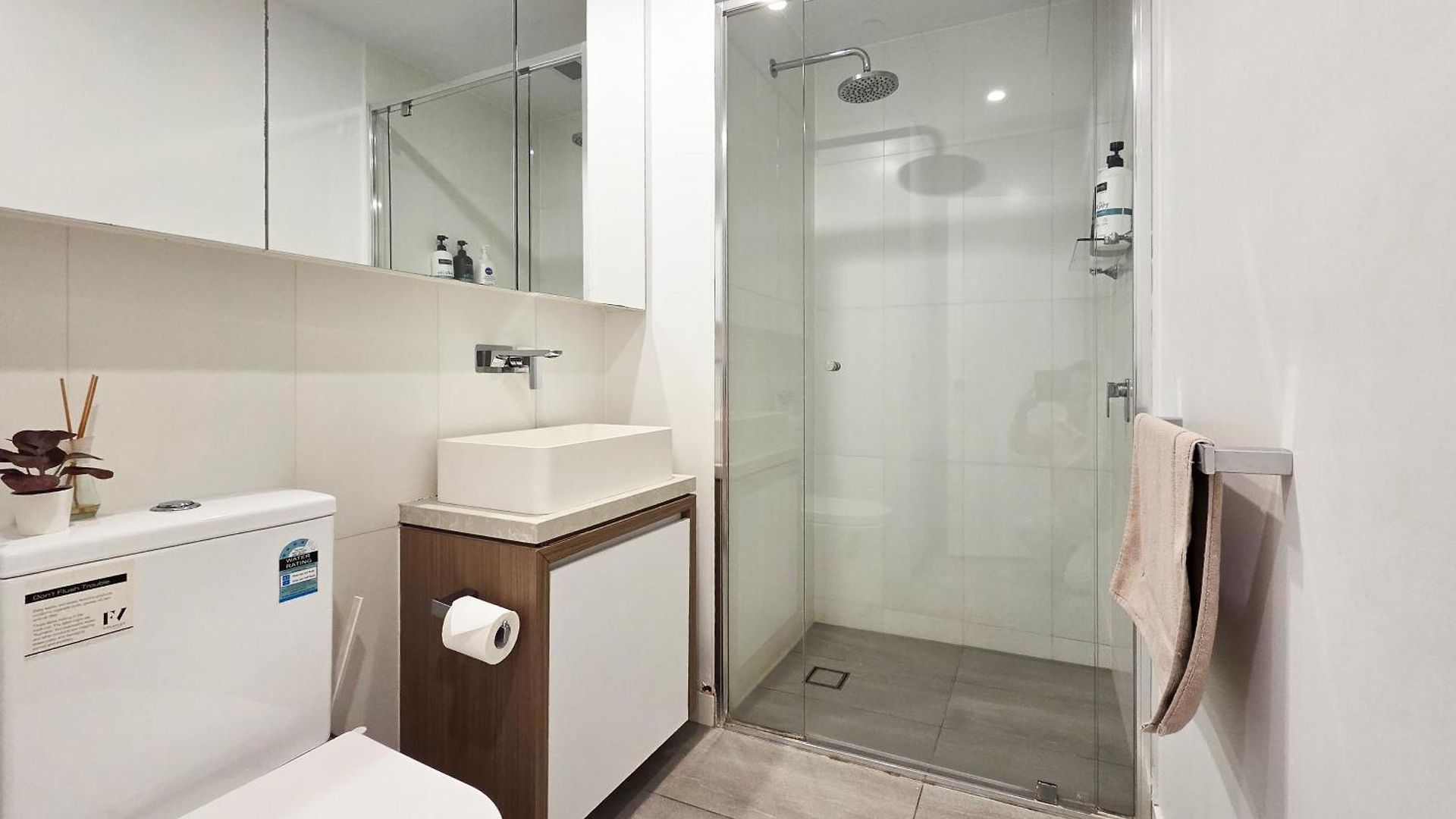 Apartment 2br Fortitude Valley Pool Gym And Parking *
