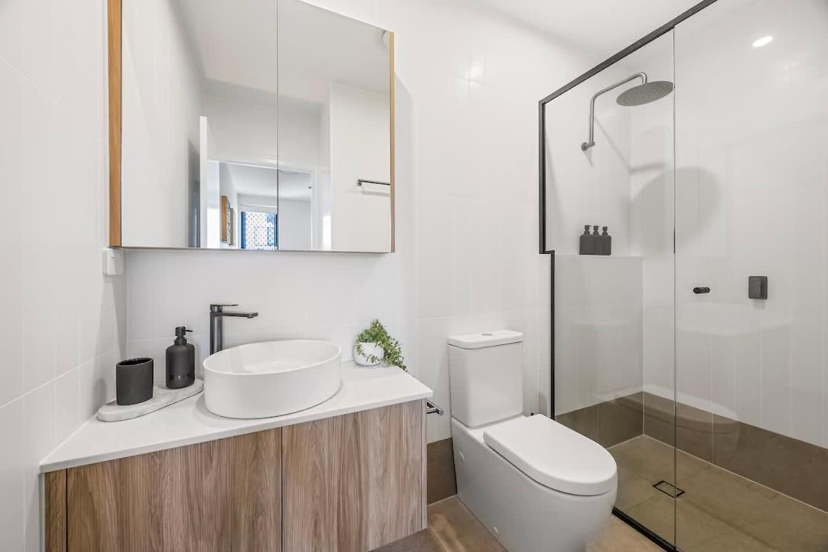 Family Retreat - Free Secure Car Park, Garden Westfield Shopping, Restaurants Brisbane