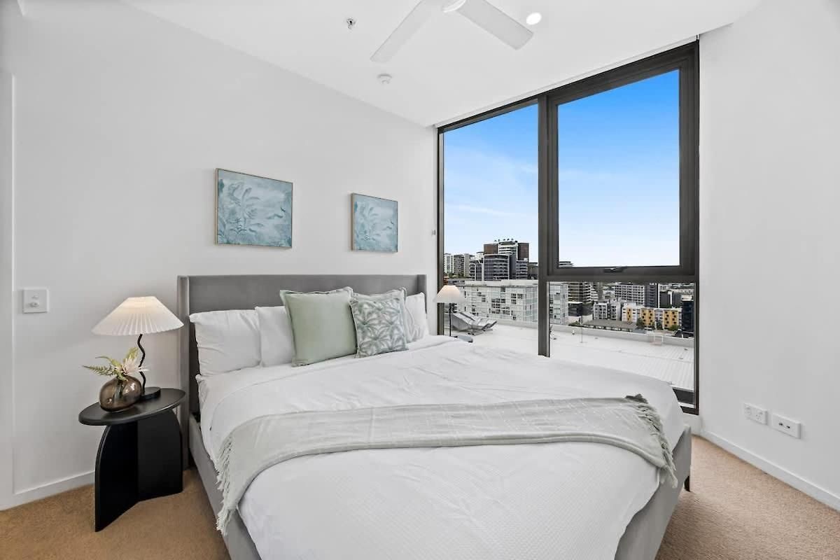 Capri - Free Secure Parking Apartment *