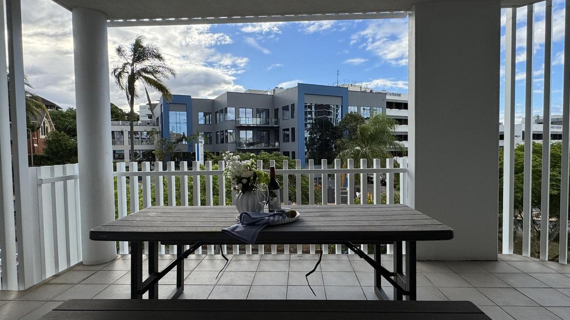 Apartment Prime Toowong 3br - Walk To Shops And Transport Brisbane