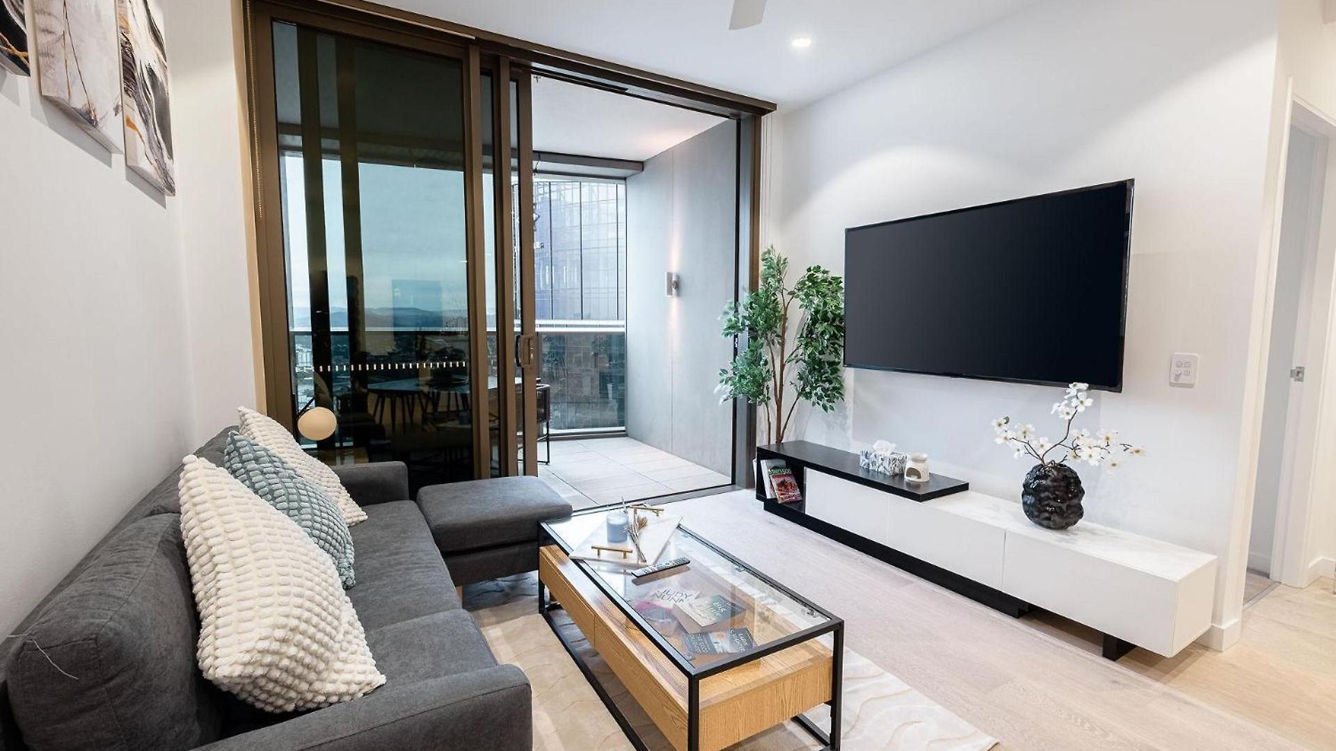 Stunning River View 2 br Casino Qw Apartment Brisbane
