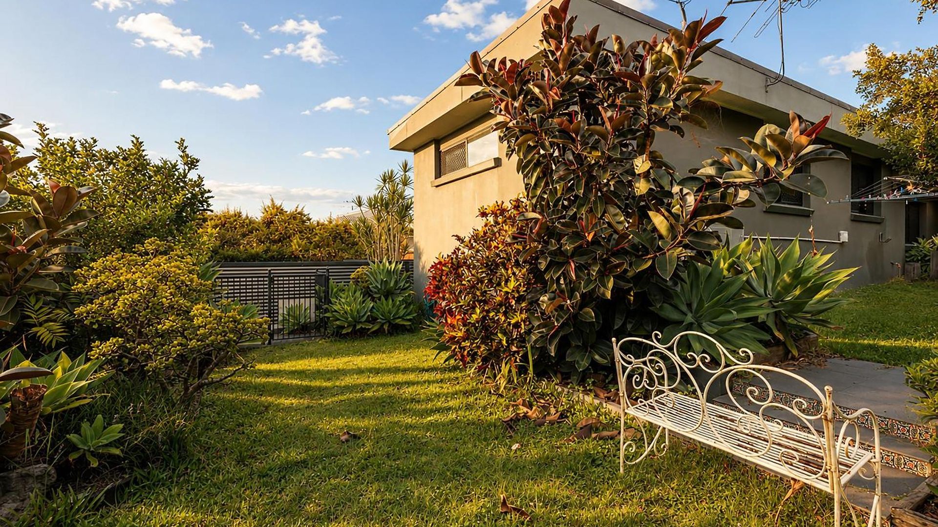 Spacious 4br Near Sunnybank With Modern Amenities Apartment Brisbane