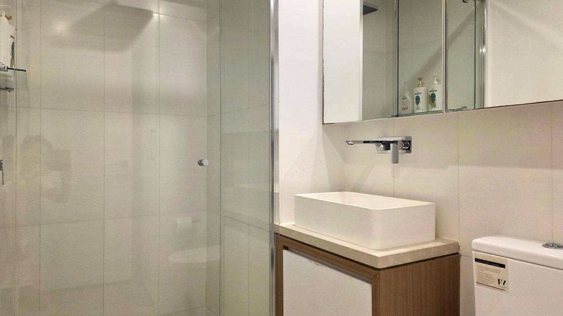 Apartment 20th Floor Fortitude Valley 2br 1ba With Parking *