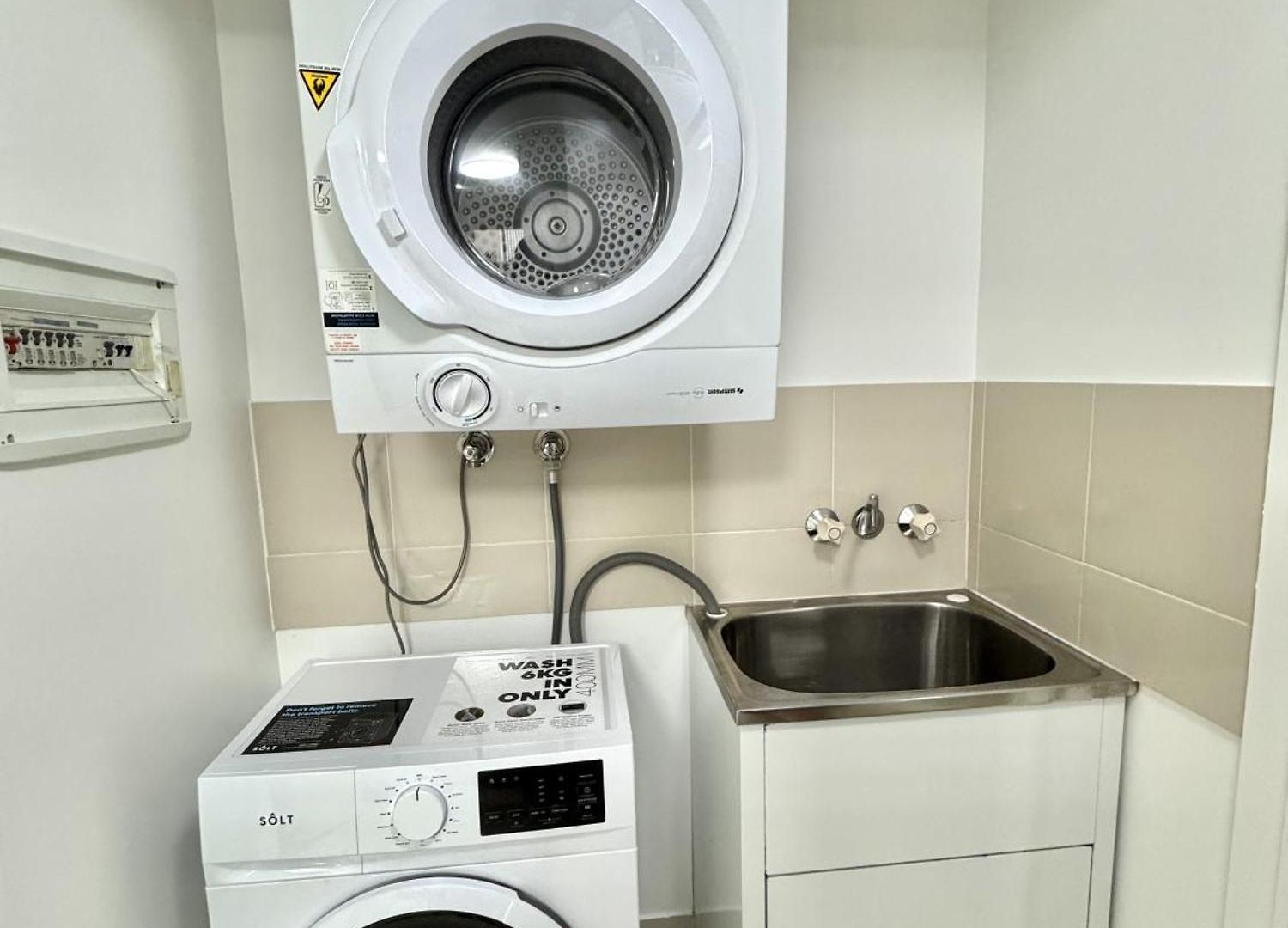 Prime Toowong 3br - Walk To Shops And Transport Brisbane