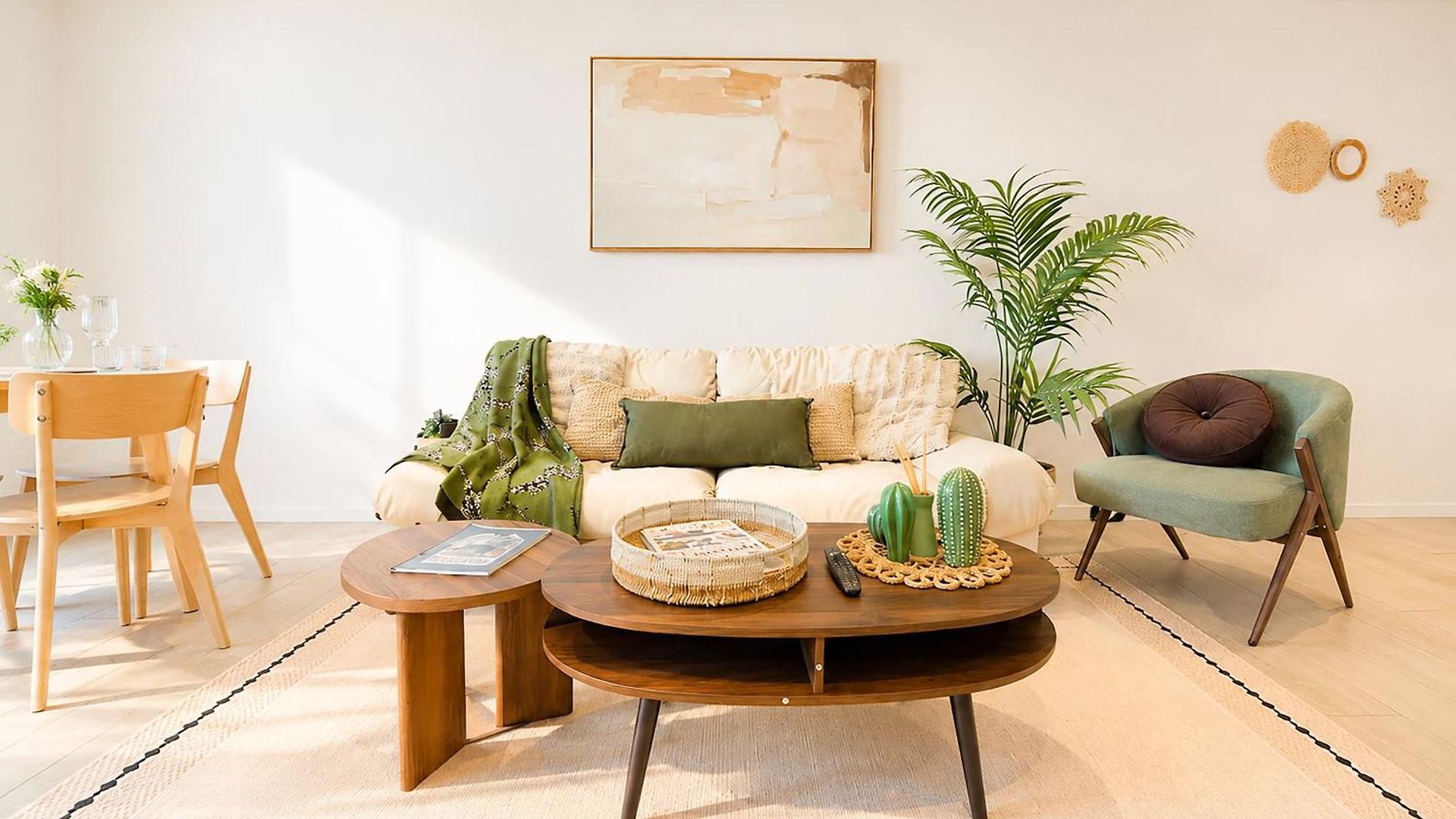 Boho Retreat - Walk To Gabba Stadium - Free Parking Apartment