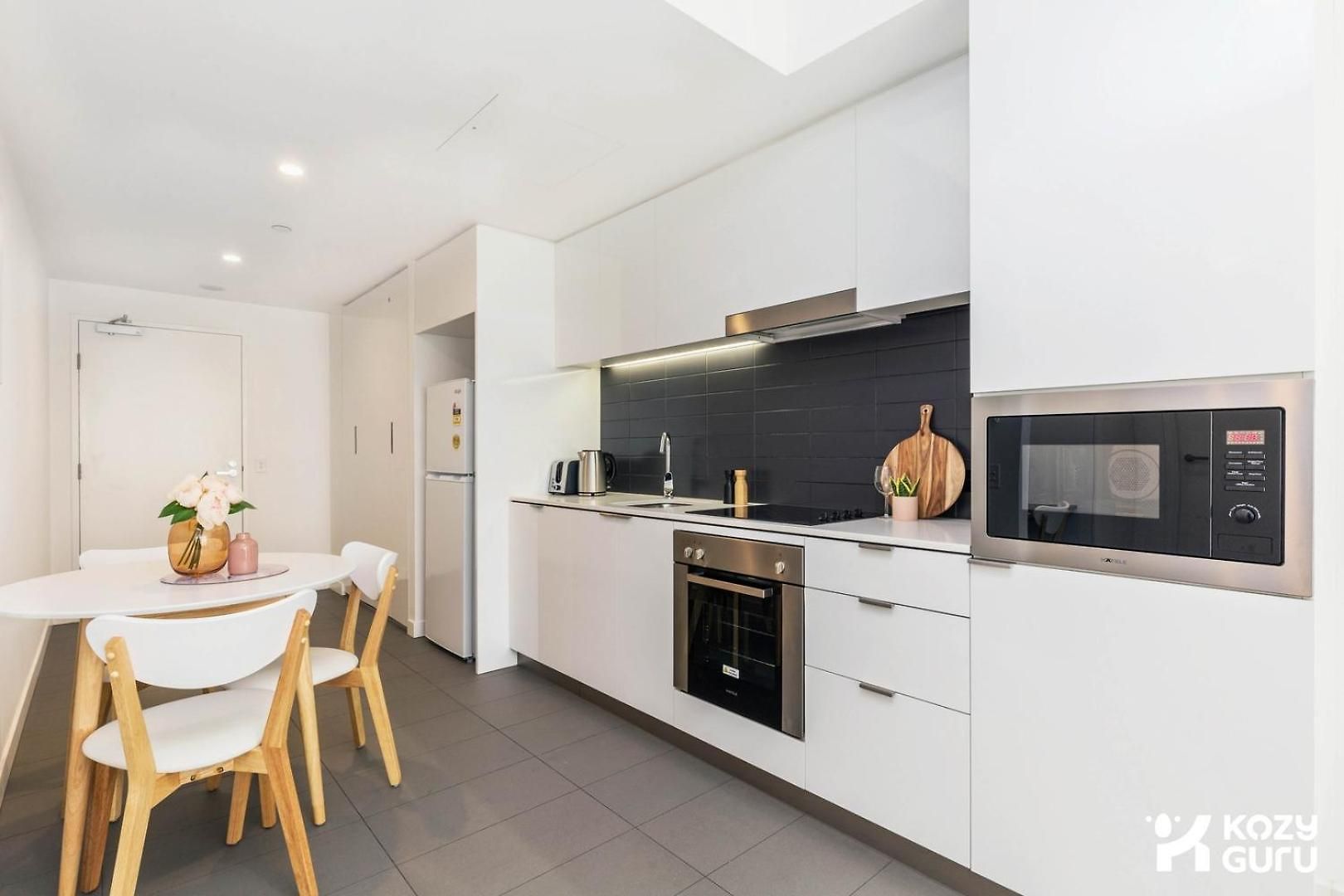 Kozyguru | Fortitude Valley | 2 Bed *