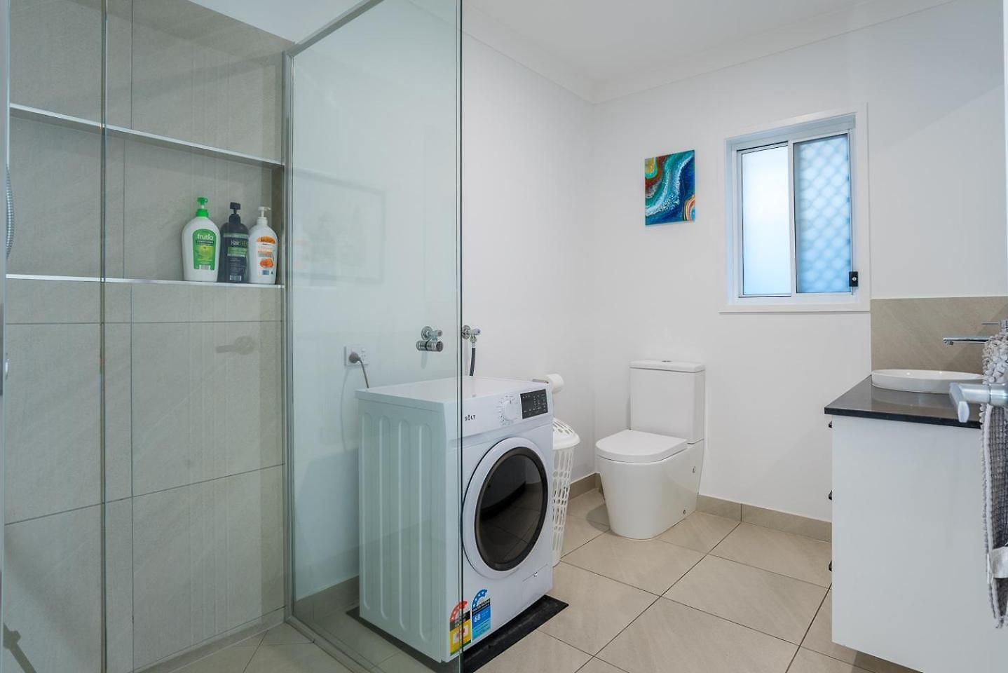 Brand New Stylish Tranquil & Self Check In Apartment