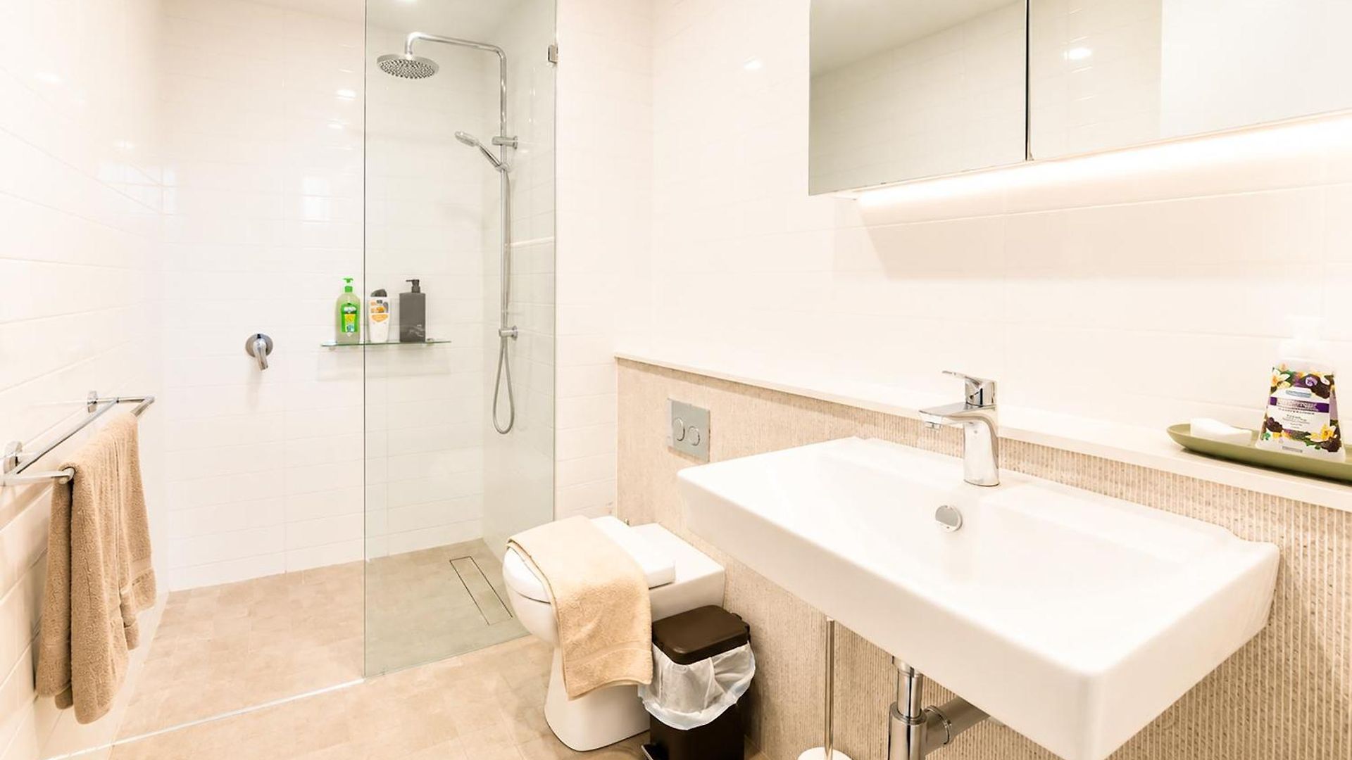Apartment Boho Retreat - Walk To Gabba Stadium - Free Parking Brisbane