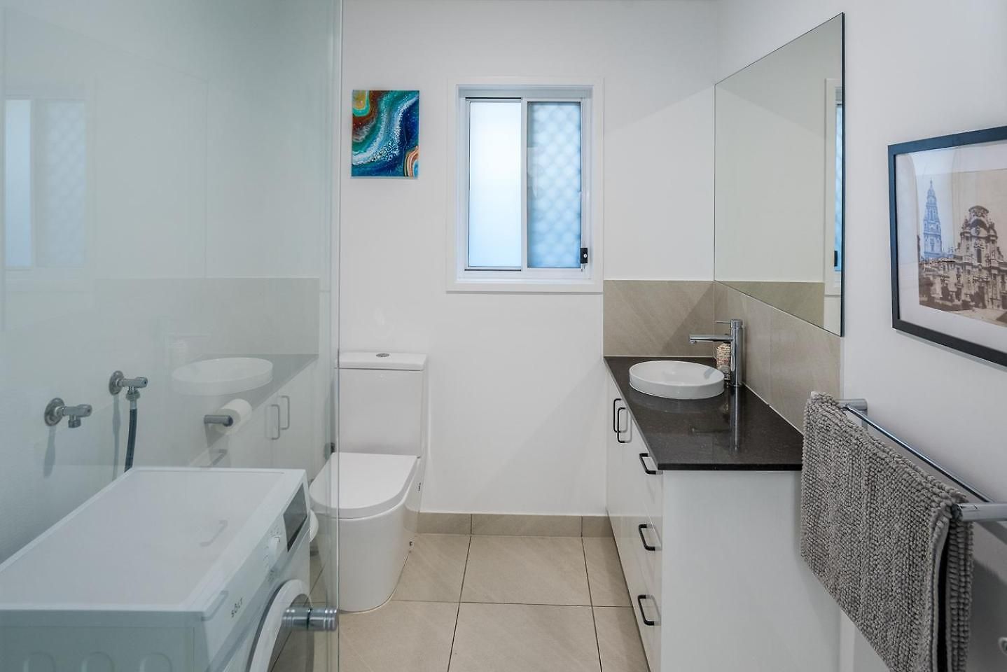 Brand New Stylish Tranquil & Self Check In Apartment