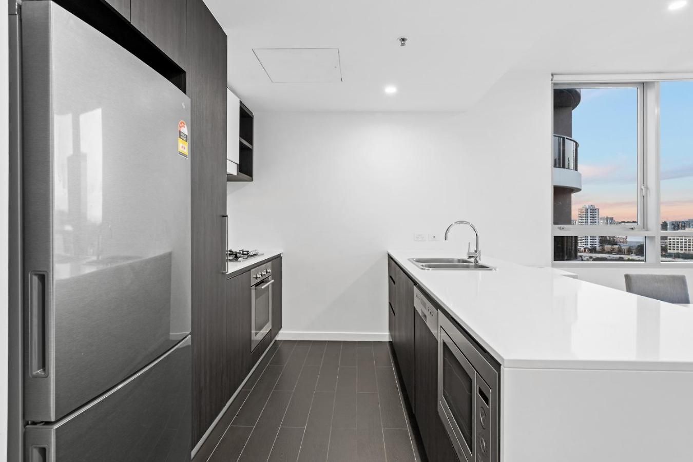 Dreamy 2br Escape Framed By And Art *