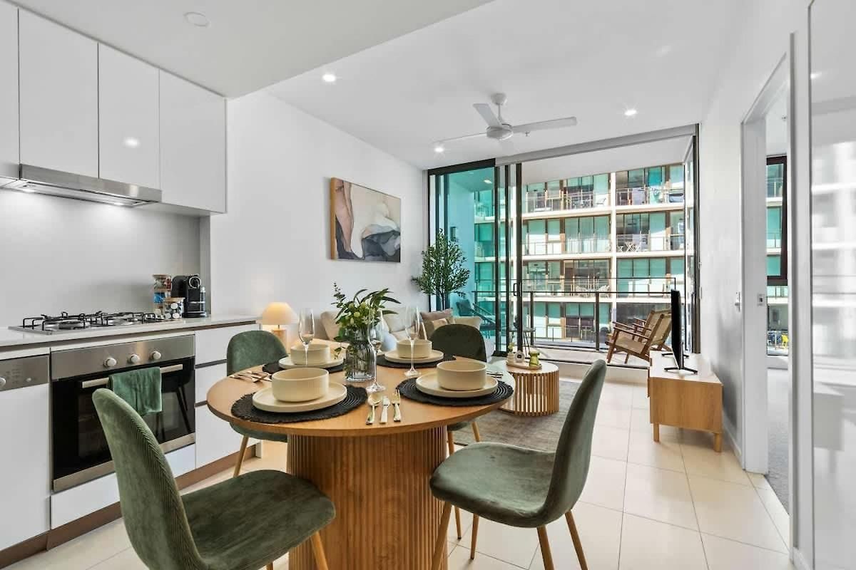 Laguna - Free Park Pool & Gym Apartment