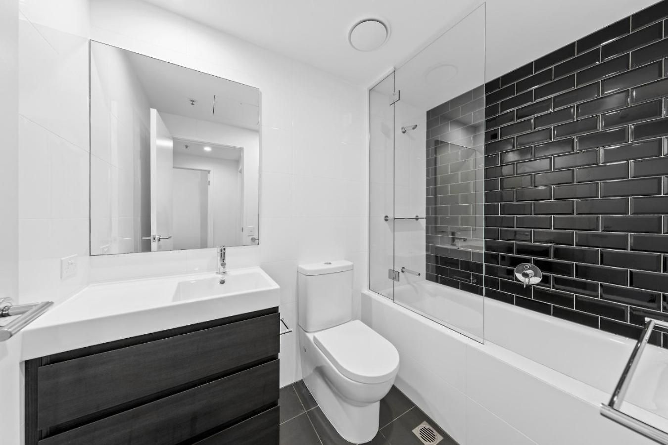 Dreamy 2br Escape Framed By And Art Apartment