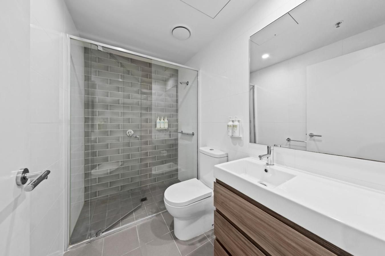 Apartment The Arthouse Nest Serene 1br Living Brisbane