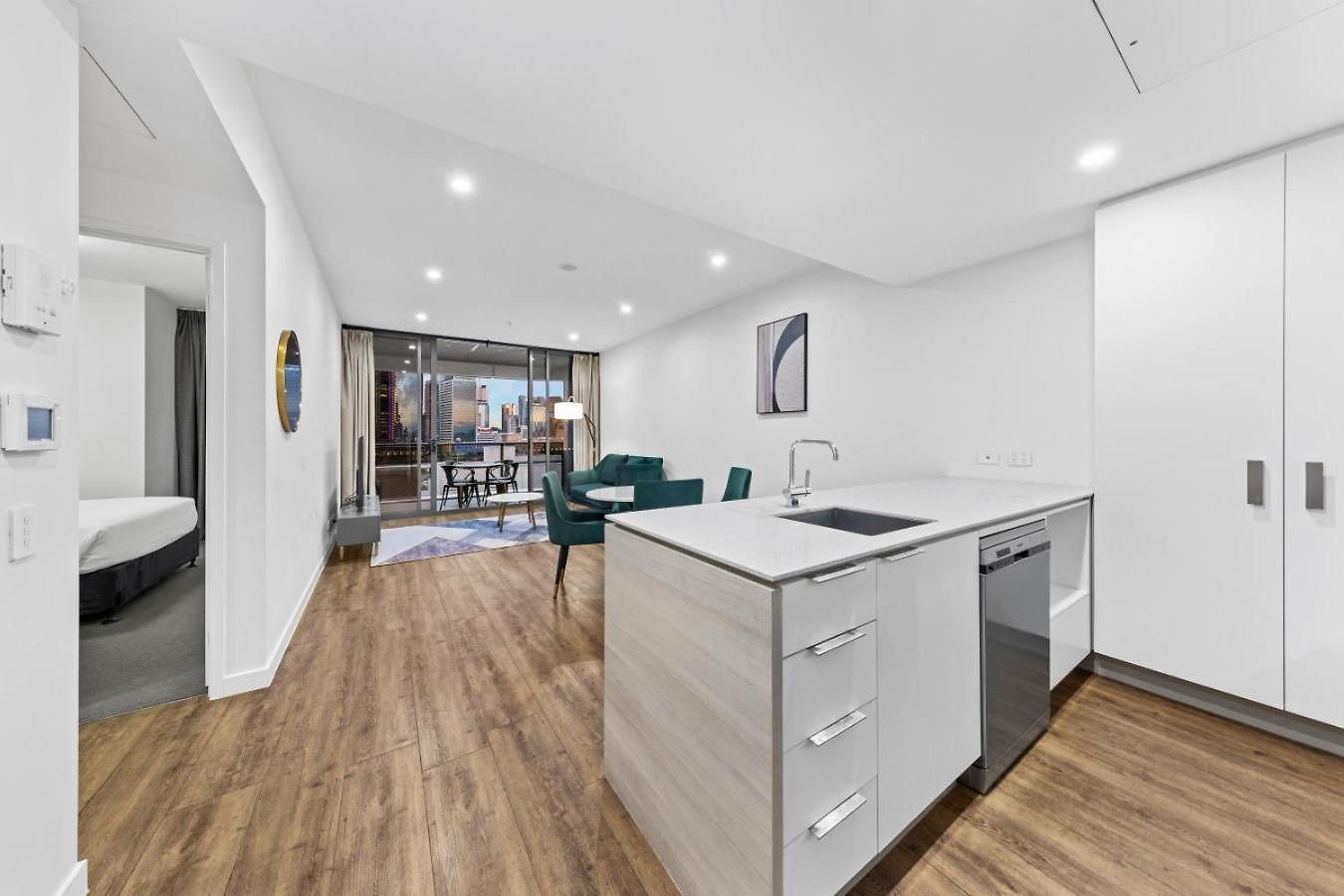 2br Escape At Lucid *