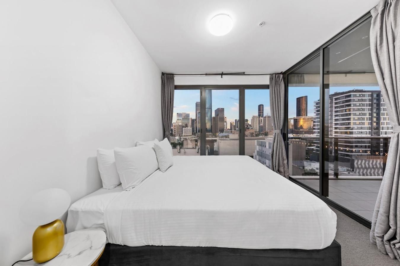 2br Escape At Lucid Apartment Brisbane