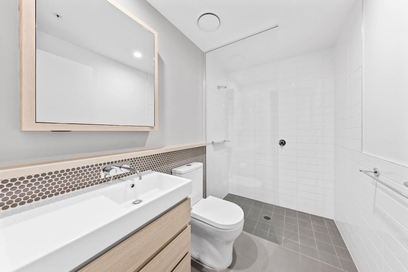 Apartment Soft Glow Serene Lucid 2br Brisbane