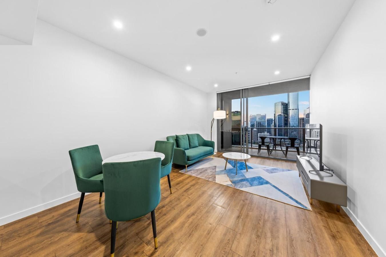 Breeze At Lucid 1br Getaway Apartment *