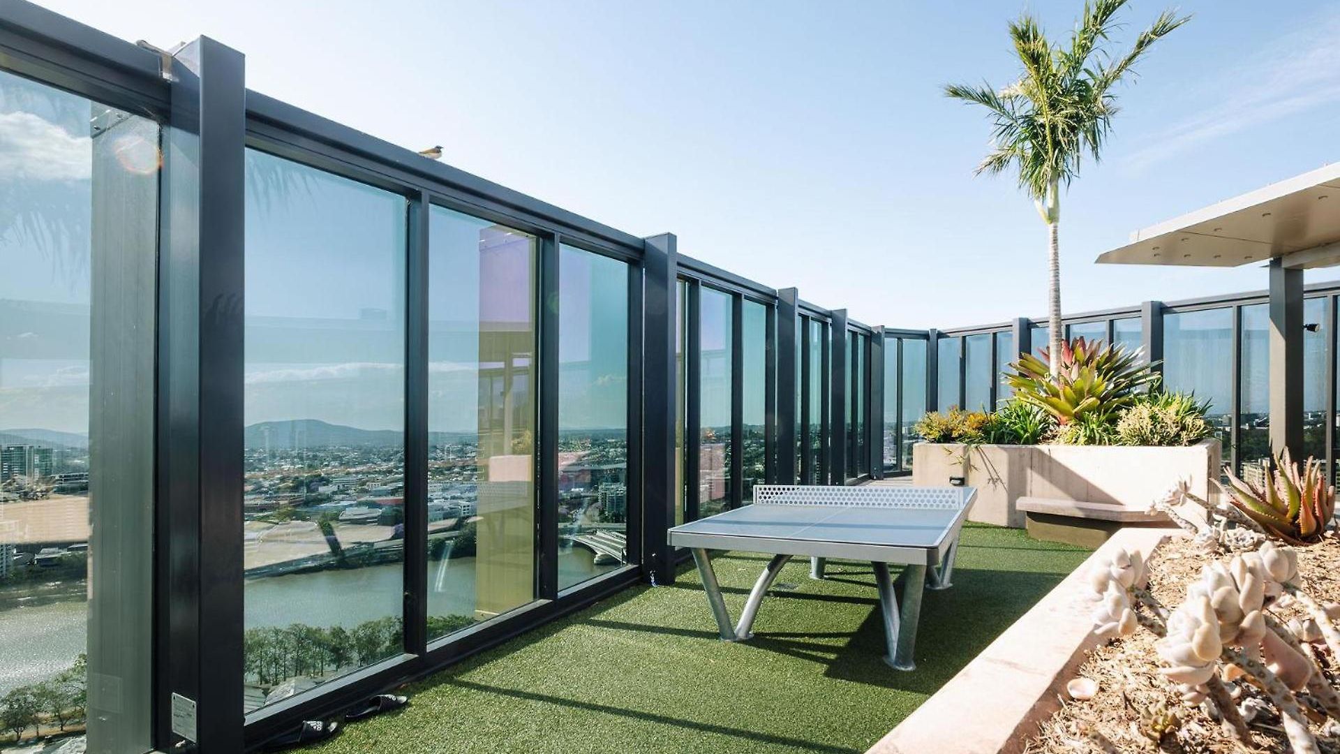 Apartment Twin Retreat With Views @ One